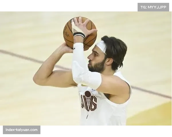 骑士阿伦右膝挫伤继续缺阵 斯特鲁斯左脚骨折归期未定